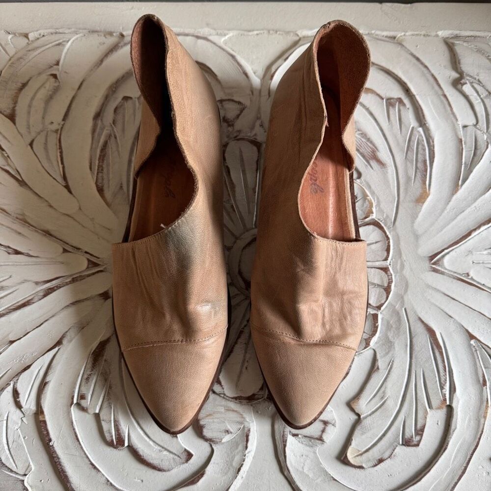 Free People Royale Flat Brown size 39